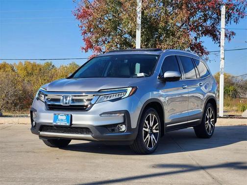 2019 Honda Pilot Touring 8-Passenger