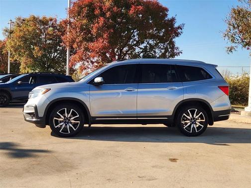 2019 Honda Pilot Touring 8-Passenger