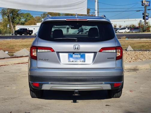 2019 Honda Pilot Touring 8-Passenger