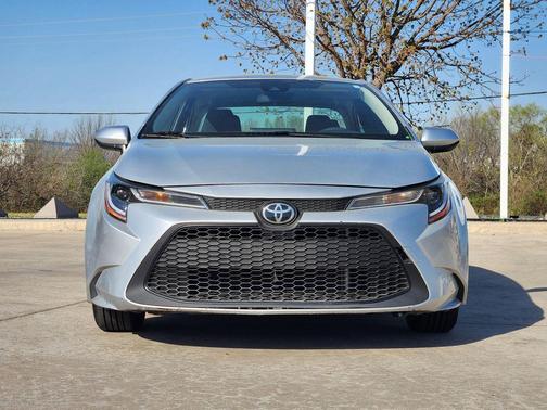 Classic Silver 2021 Toyota Corolla LE