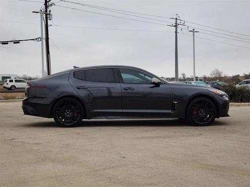 2023 Kia Stinger GT2