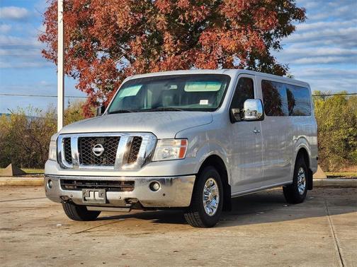 2014 Nissan NV Passenger NV3500 HD SL V8