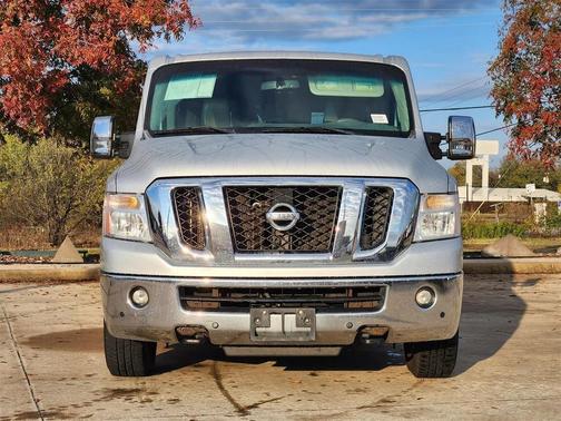 2014 Nissan NV Passenger NV3500 HD SL V8