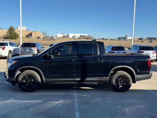 2024 Honda Ridgeline Black