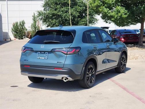 2026 Honda HR-V 2WD Sport