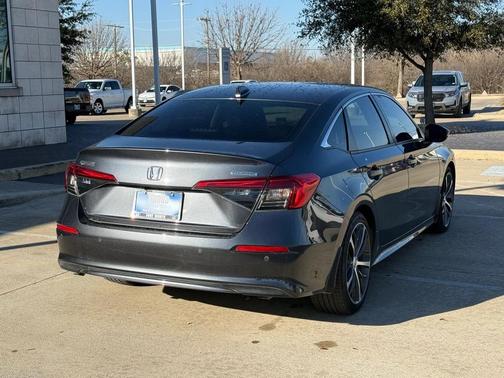 2022 Honda Civic Touring