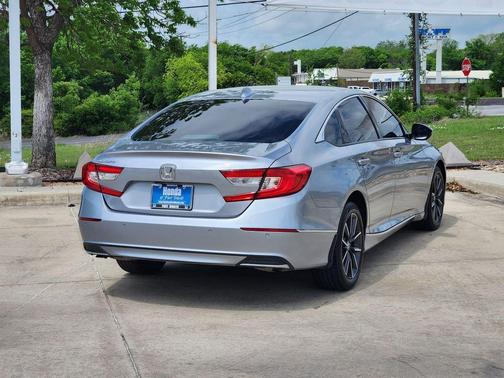 2022 Honda Accord EX-L 1.5T