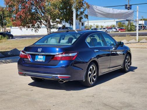 2017 Honda Accord EX