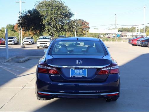 2017 Honda Accord EX