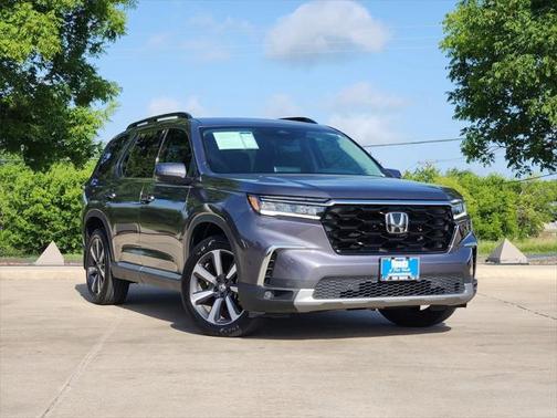 2024 Honda Pilot Touring 8-Passenger