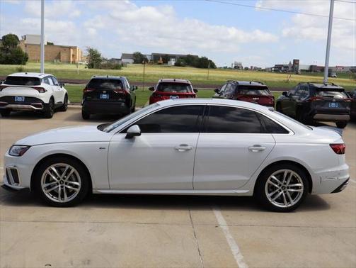 2022 Audi A4 45 S line Premium Plus