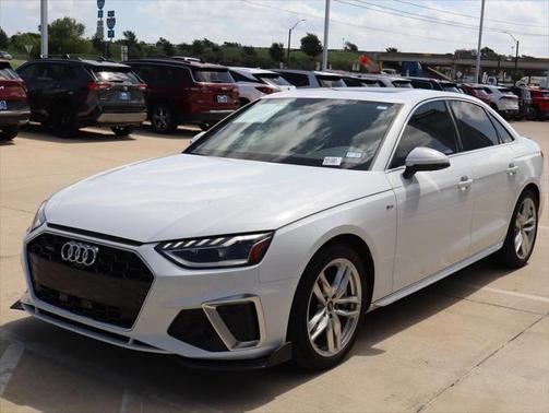 2022 Audi A4 45 S line Premium Plus