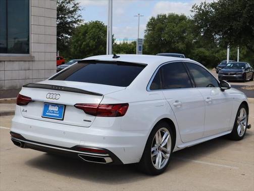 2022 Audi A4 45 S line Premium Plus