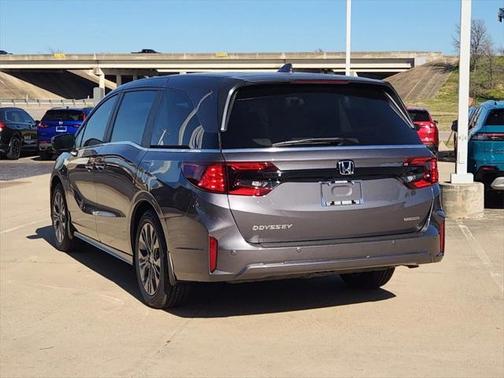 2025 Honda Odyssey Touring