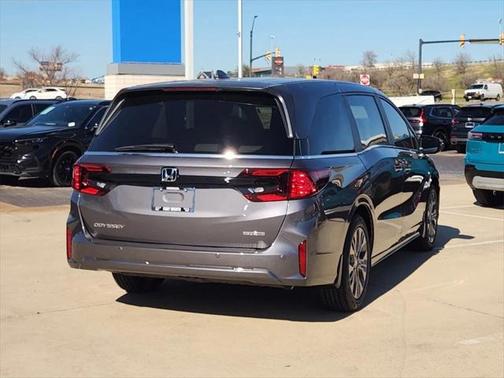 2025 Honda Odyssey Touring