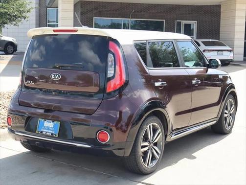 2017 Kia Soul +