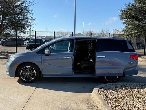 2023 Honda Odyssey Elite