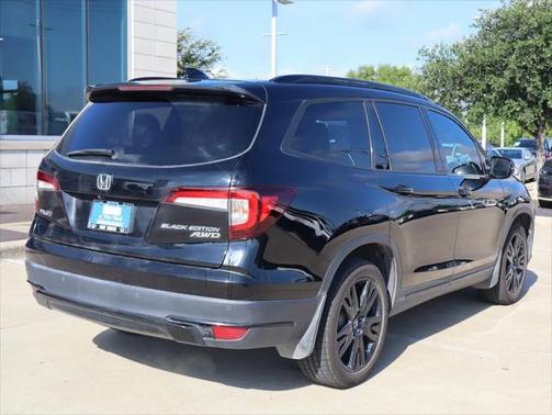 2021 Honda Pilot AWD Black Edition