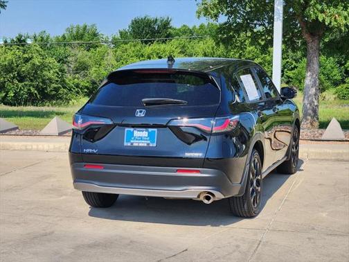 2023 Honda HR-V 2WD Sport