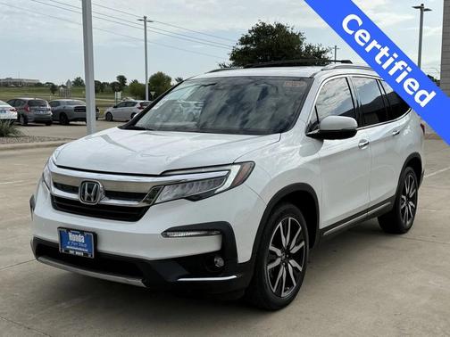 2022 Honda Pilot Touring 8-Passenger