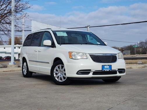 2011 Chrysler Town & Country Touring-L