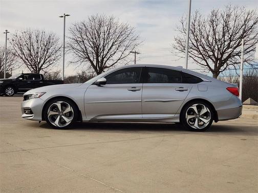 2018 Honda Accord Touring 2.0T