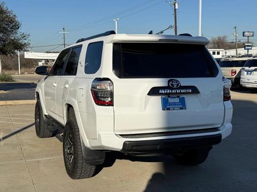 2020 Toyota 4Runner TRD Off Road