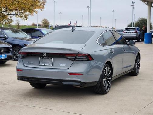 2025 Honda Accord Hybrid Touring