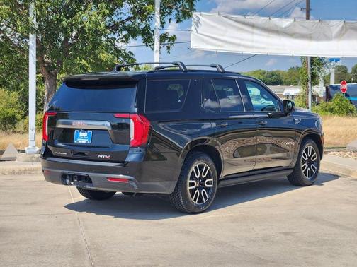 Onyx Black 2021 GMC Yukon 4WD AT4