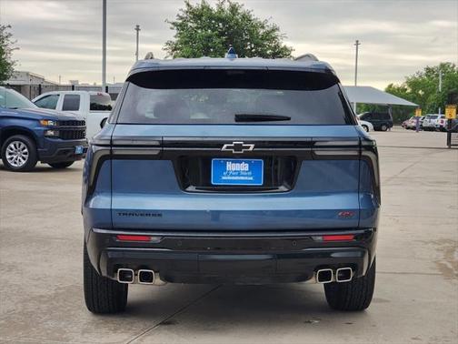 2024 Chevrolet Traverse RS