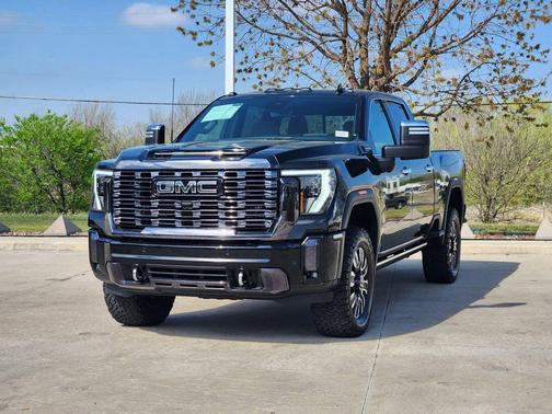 Onyx Black 2024 GMC Sierra 2500 Denali Ultimate