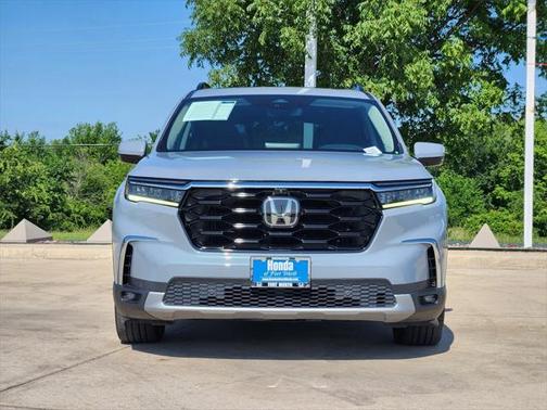 2023 Honda Pilot AWD Elite