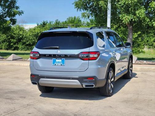 2023 Honda Pilot AWD Elite