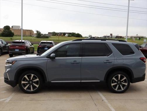 2023 Honda Pilot AWD Elite