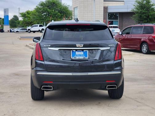 2021 Cadillac XT5 Luxury