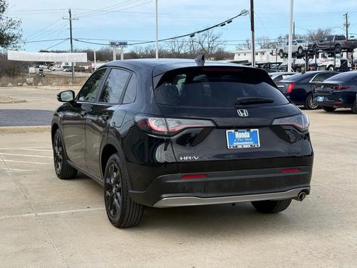 2025 Honda HR-V AWD Sport