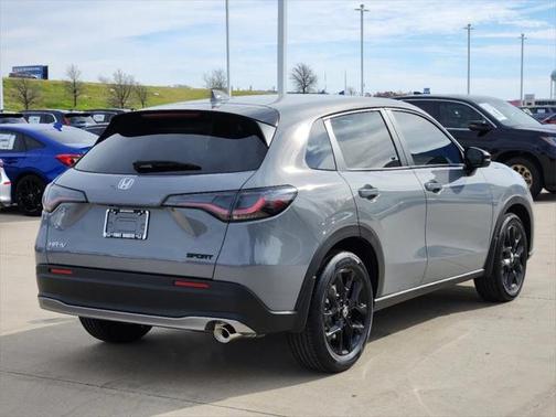 2025 Honda HR-V 2WD Sport