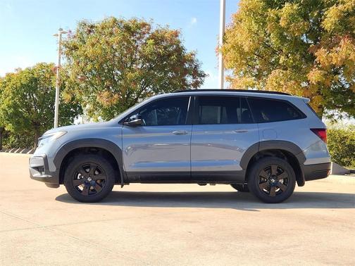 2022 Honda Pilot AWD TrailSport