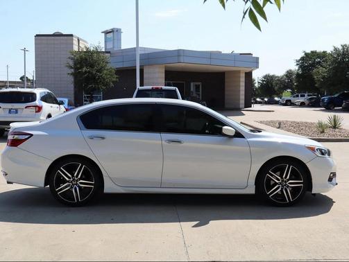 2017 Honda Accord Sport SE