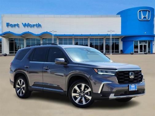 2025 Honda Pilot Touring 8-Passenger