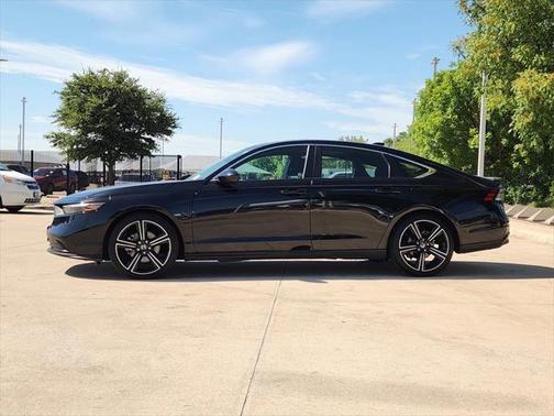 2024 Honda Accord Hybrid Base