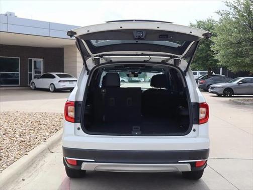 2022 Honda Pilot Touring 8-Passenger