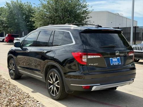 2020 Honda Pilot Touring 8-Passenger