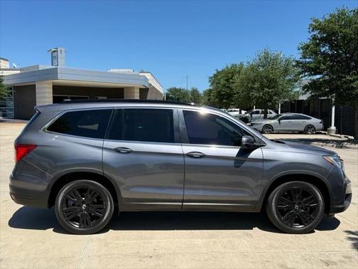2022 Honda Pilot 2WD Special Edition