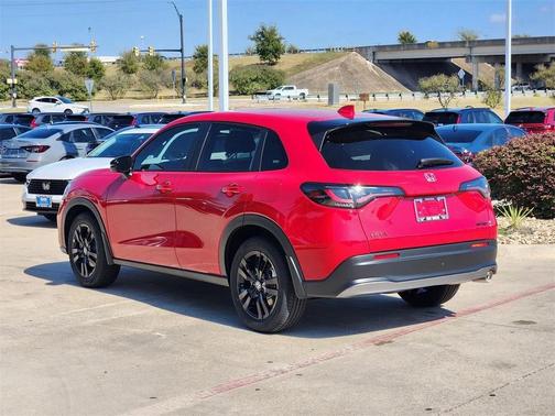 2026 Honda HR-V 2WD Sport