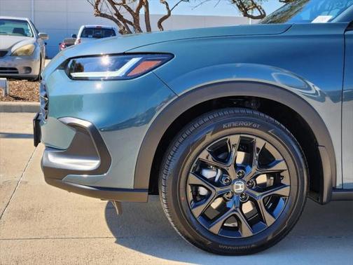 2025 Honda HR-V 2WD Sport