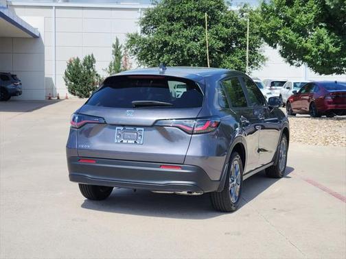 2026 Honda HR-V LX