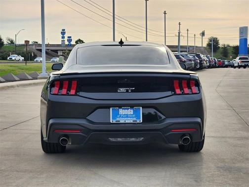 2024 Ford Mustang GT