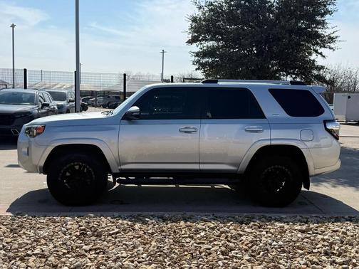 2022 Toyota 4Runner SR5 Premium