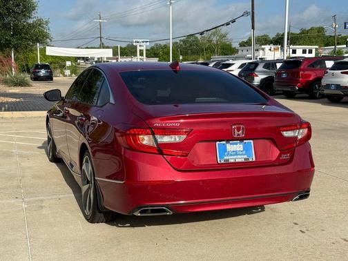 2018 Honda Accord Touring 2.0T